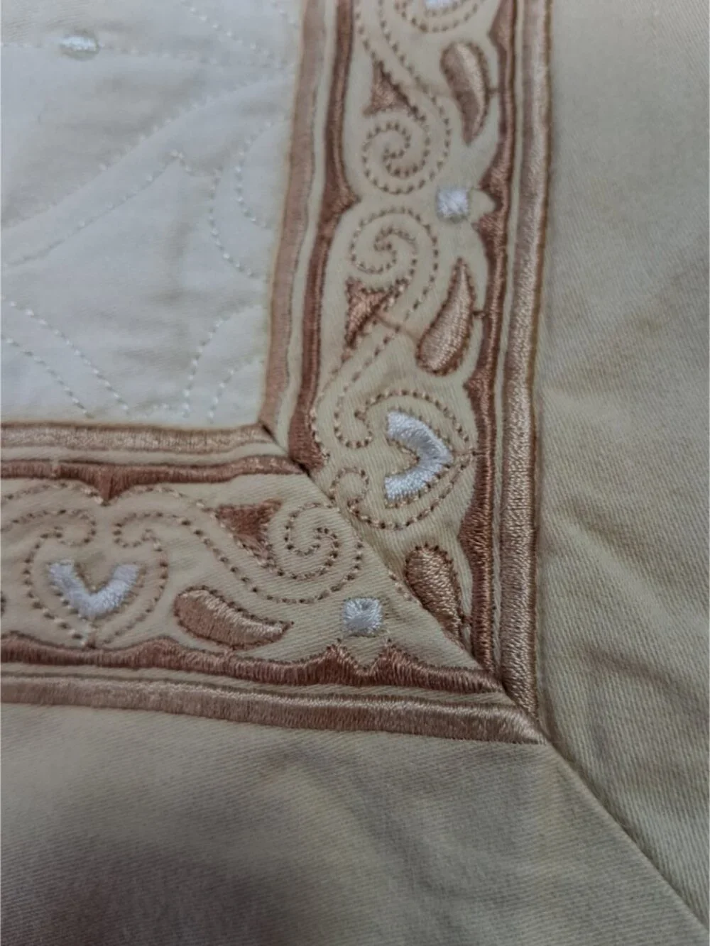 Chris Madden JCPenney Pillow Shams Set 3 Beige Embroidered 31x31 & 18x18